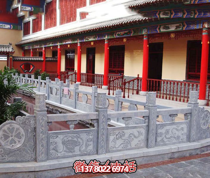游覽大理，感受古老石欄桿的魅力
