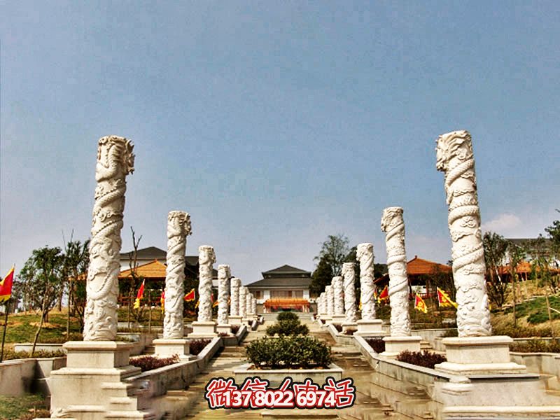 傳統(tǒng)工藝石雕龍柱，傳承古老文化
