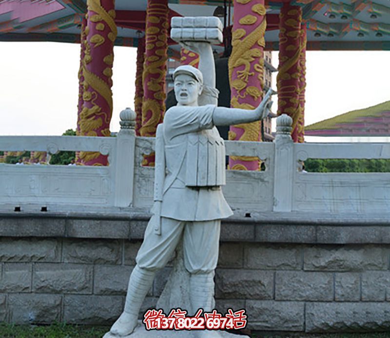 董存瑞景觀雕塑，點綴廣場景觀