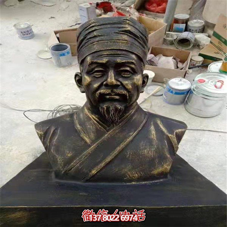 仿銅人物雕塑，玻璃鋼擺放玻璃裝飾城市學(xué)校園林