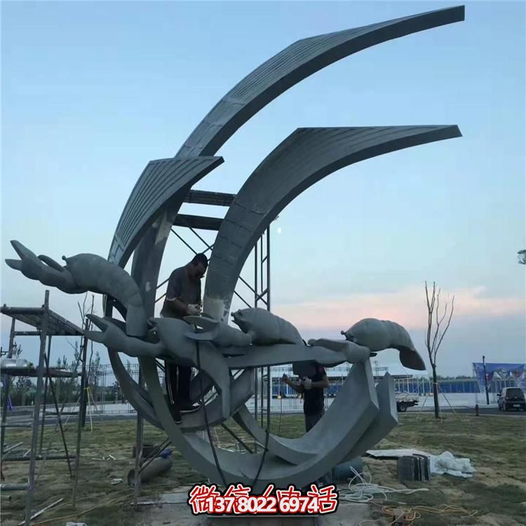 不銹鋼創(chuàng)意景觀雕塑，點亮綠色戶外廣場園林