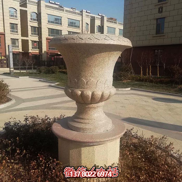 歐式裝飾石雕花盆，讓您的小區(qū)更添靚麗